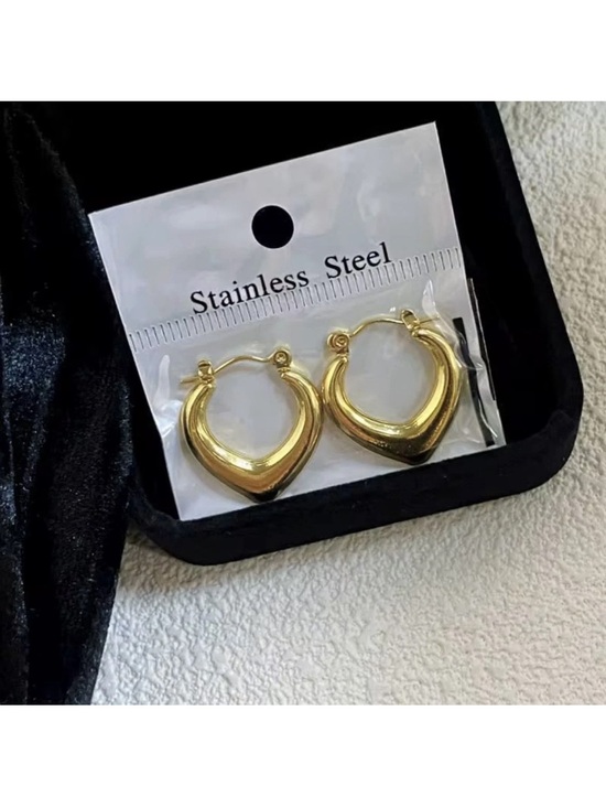 Jewelry - Gold Heart-Shaped Hoop Earrings